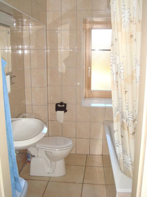 B&B La Ferme De Pouillerel La Chaux De Fonds ห้อง รูปภาพ