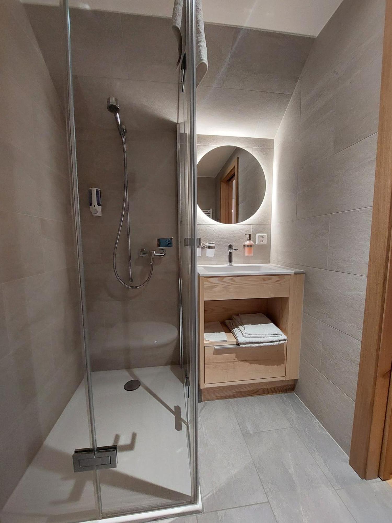 B&B La Ferme De Pouillerel La Chaux De Fonds ภายนอก รูปภาพ